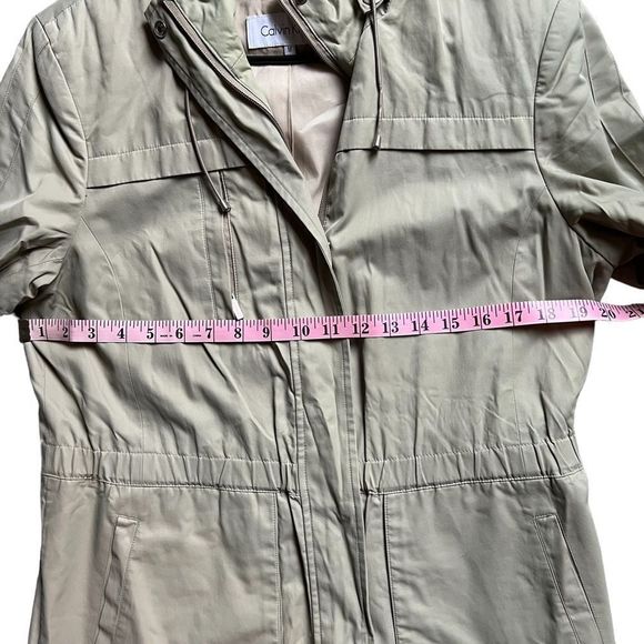 Calvin Klein trench coat - Picture 13 of 15